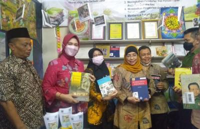 PRB Tingkatkan Budaya Literasi Warga Batang