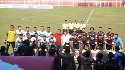 Mengenang Reuni, Polda Jateng Ajak Bertanding Polda Kepri di Gor Moh Sarengat Batang