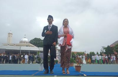 Tanamkan Patriotisme, Pelajar Peragakan Busana Pahlawan Nasional