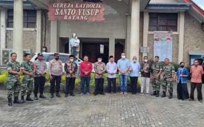 Kemenag Bersama FKUB Batang Pantau Persiapan Natal