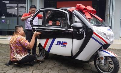 KENDARAAN LISTRIK UNTUK PENGABDIAN MENGAJAR