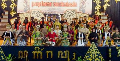 Pagelaran Seni dan Drama, Tampilkan Legenda Babad Alas Roban Batang