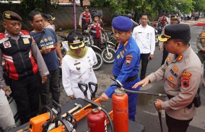 CEK PERALATAN KESIAPSIAGAAN BENCANA 