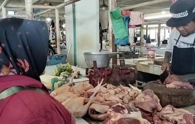 Harga Daging Belum Tunjukkan Kenaikan
