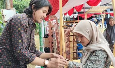 berani-sampaikan-aspirasi-ananda-dihadiahi-ganjar-jam-tangan