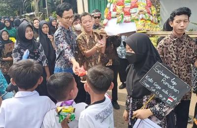 Tradisi Punggahan, Jadi Ajang Berbagi