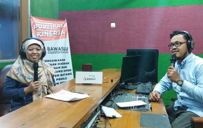 Bawaslu Batang Gelar Talkshow Pastikan Penataan Dapil Alokasi Kursi DPRD