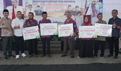 Tiga Perangkat Desa di Batang Dapat Uang Puluhan Juta dari Program BPJS Ketenagakerjaan
