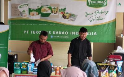 kelas-membuat-kue-masih-diminati-kaum-ibu