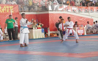 600 Atlet Seluruh Indonesia Ikuti Kejuaraan Piala Menpora Karate di Batang