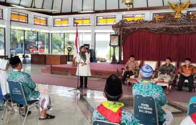 30 JCH Kloter Sapu Jagat Diberangkatkan