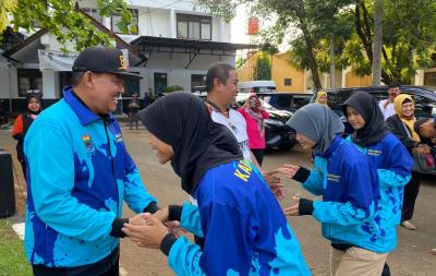 Disparpora Batang Berangkatkan 74 Atlet Ke POPDA Jateng