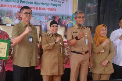 Tekan Inflasi, Bulog Siap Bersinergi dengan Pengusaha Beras