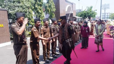 Kejati Jateng Beri Tugas Selesaikan Program Kejari Batang