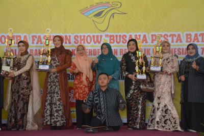 Lomba Busana Batik, Identitas Warisan Budaya Indonesia
