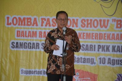 BATIK IDENTITAS BUDAYA INDONESIA