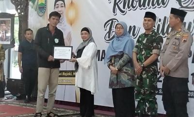 Terima Bantuan Alat Produksi, UMKM Pastikan Kehalalan Produk