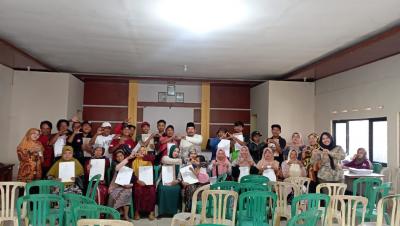 Laris Manisnya UMKM Batang Usai Disertifikasi Halal