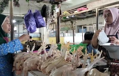 Jelang Nataru, Harga dan Stok Daging Aman