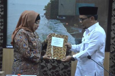 SERAHKAN SERTIFIKAT HIBAH TANAH