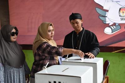 KPU Batang Lakukan Simulasi Pemungutan dan Perhitungan Suara