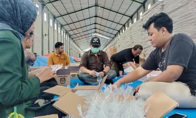 MENGESET TINTA PEMILU