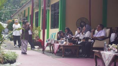 fashion-show-anak-berkebutuhan-khusus