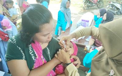 pin-polio-kedua-perkuat-imunitas-anak
