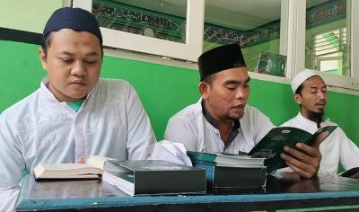 BACA AYAT SUCI ALQURAN