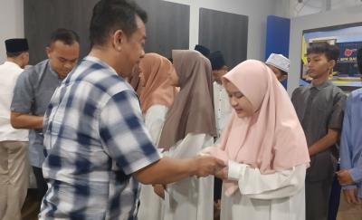 Profit Tumbuh Pesat, BPR Bapera Batang Berikan Santunan Kepada Anak Yatim Piatu