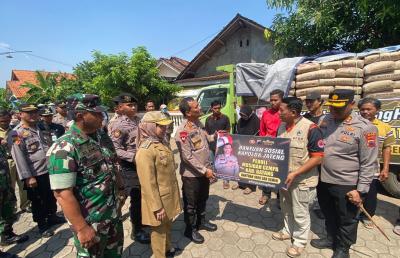 berikan-1-000-semen-bencana-gempa