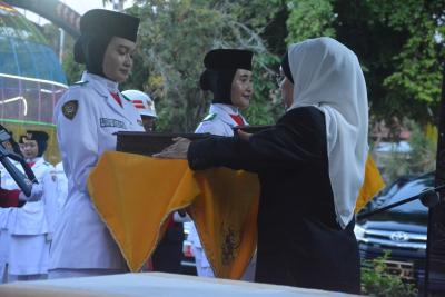 persemayaman-bendera-merah-putih