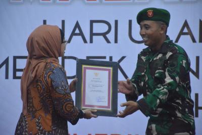 piagam-penghargaan-pelatih-paskibraka