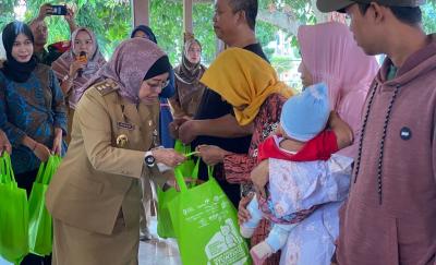 serahkanbantuan-pangan