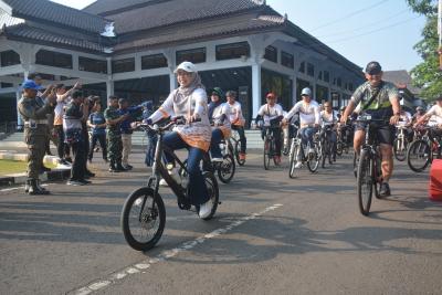 gowes-bareng-pj-bupati-batang