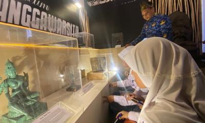 KUNJUNGI PAMERAN TEMATIK MUSEUM RANGGAWARSITA