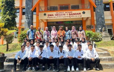 Kerjasama Dengan BIPTAK Disperindag Jateng, Alumni SMAN 1 Bandar Siap Kerja
