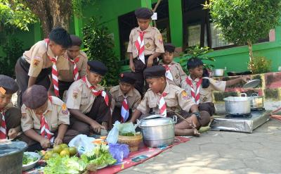 Tak Hanya Akademis, Jamran Bentuk Mental Anak Beretika