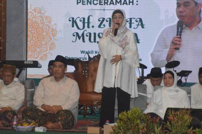 Ribuan Warga Batang Ikuti Pengajian Akbar Dalam Rangka Hari Santri Nasional