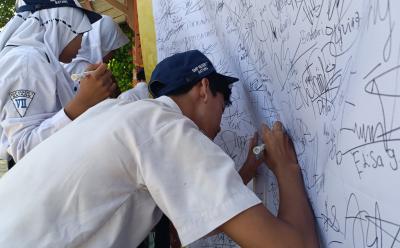 Deklarasikan BARIISAN, Pelajar ESTU Impikan Sekolah Nyaman