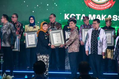 Pemkab Batang Raih STBM Award 2024