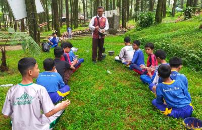 Tingkatkan Kecakapan, Pramuka Kwarran Batang Berlatih di Sikembang