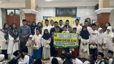 Peringati Isra Miraj, 313 Siswa SDN Proyonanggan 5 Batang Berikan Donasi Warga Terdampak Banjir