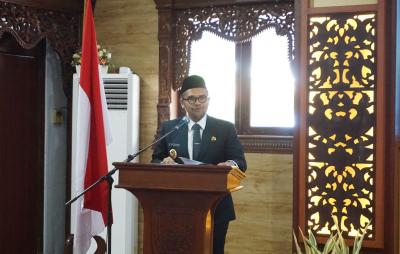 Gebrakan Awal Bupati Batang, Atur Jam Operasional Minimarket Demi UMKM