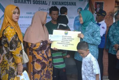 BANTUAN SOSIAL