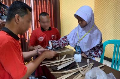 bagikan-kemampuan-kriya-ke-pelajar