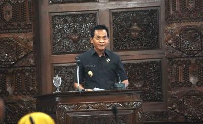 Wakil Bupati Batang Berterima Kasih Kepada Pedagang di Alun-Alun Sudah Tertib Aturan