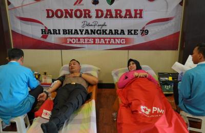hut-bhayangkara-polres-batang-targetkan-100-kantong-darah