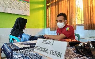 Pastikan Terhindar dari PTM, Pukesmas Cek Kesehatan Pelajar
