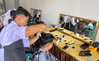 Pelatihan Barber di Batang Buka Peluang Usaha Bagi Warga Lokal